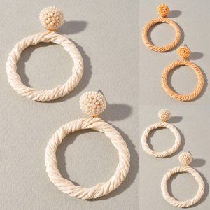 NEW Beach Boho Ivory Or Natural Straw Swirl Wrap Hoop Seed Beaded Stud Earrings